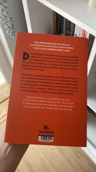 Livro - “A arte subtil de saber dizer que se f*da”