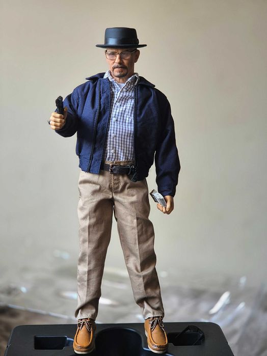 ThreeZero Breaking Bad Heisenberg Walter White figurka w skali 1/6