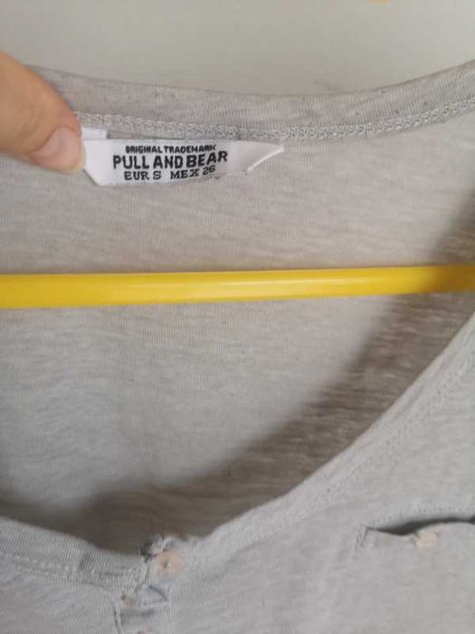 Pull and Bear szary t-shirt r. S