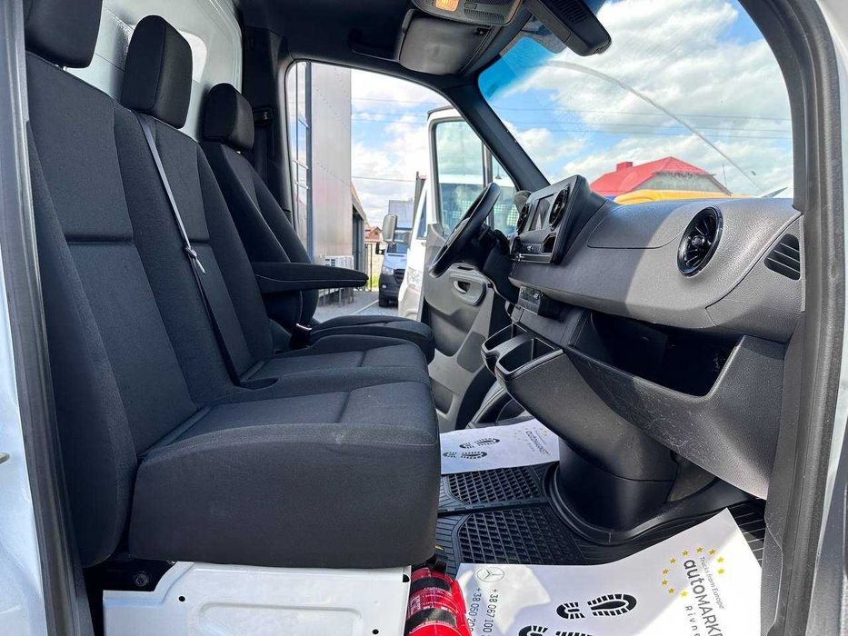 Mercedes-Benz Sprinter 2021p.
