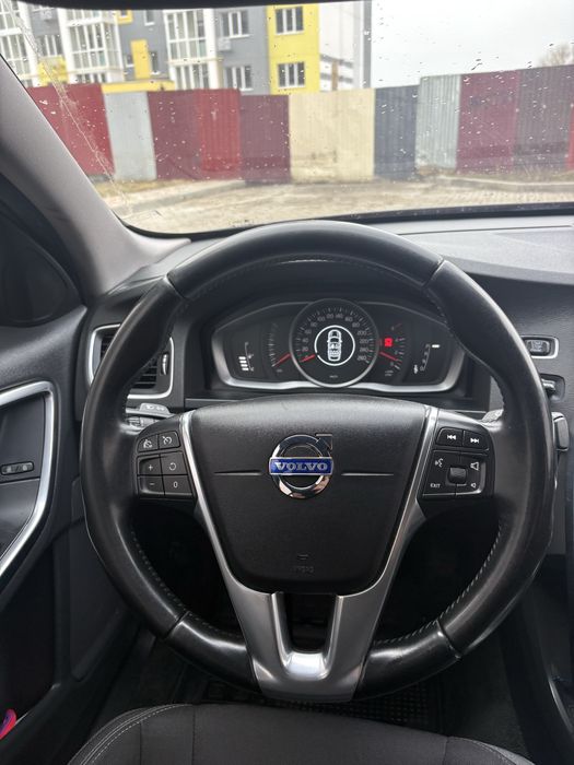 Volvo S60 2014 VIN YV1FS848BE2304306 фото оголошення 19 з 19