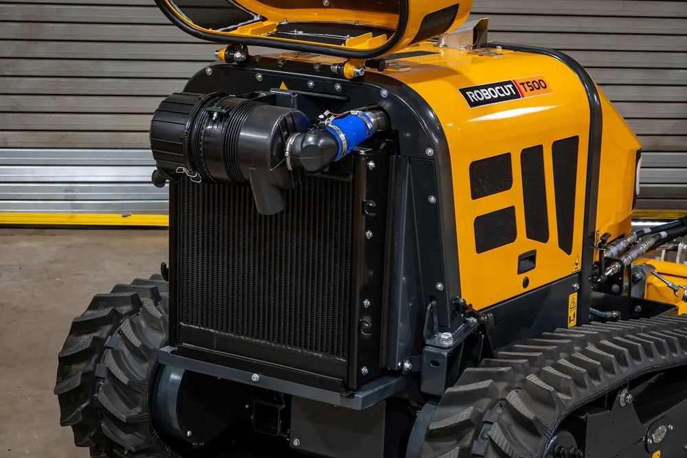 Triturador Robot Automotriz McCONNEL Série T**Campanha ALFAGRILAPA 2026**