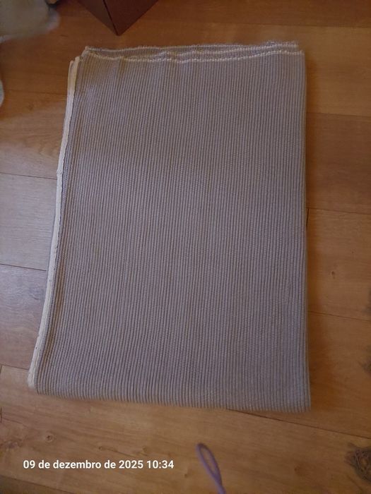 Tapete Cinzento 190x140