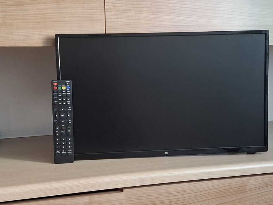 Telewizor JTC 24" + pilot | Sprawny