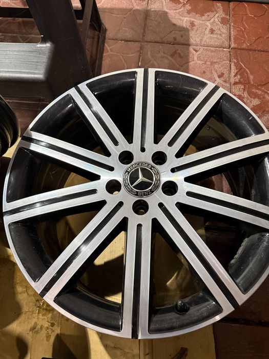 Диски Mercedes W447 оригинал R19