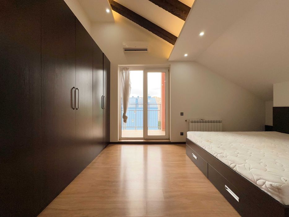 Трьохкімнатний Penthouse 110m2 в ЖК Комфорт Таун |м|Лівобережна