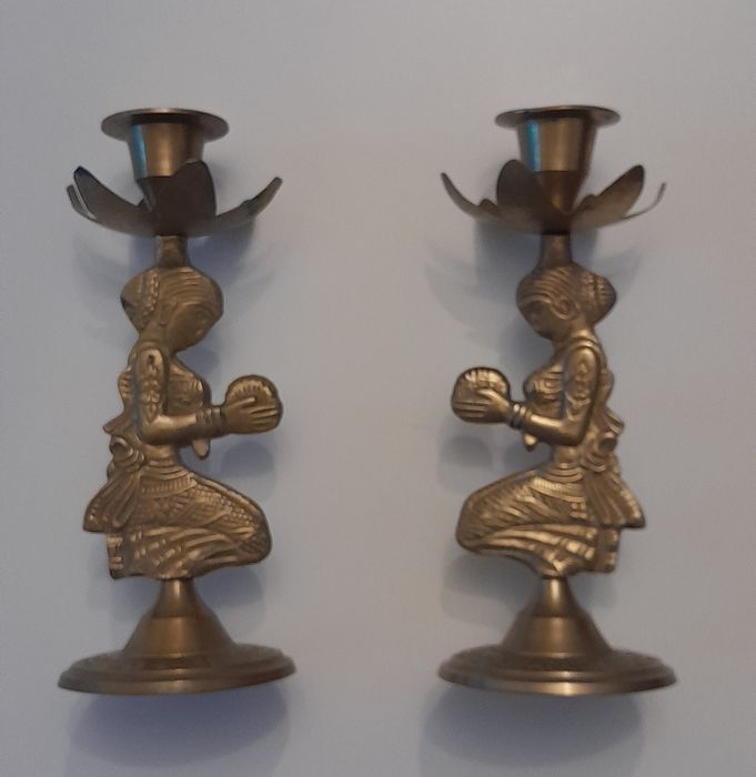 Porta velas mulher peq