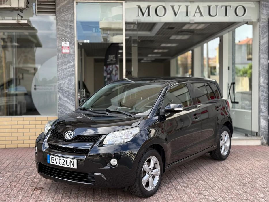 Toyota Urban Cruiser 1.4 D-4D 4x4 Trek+