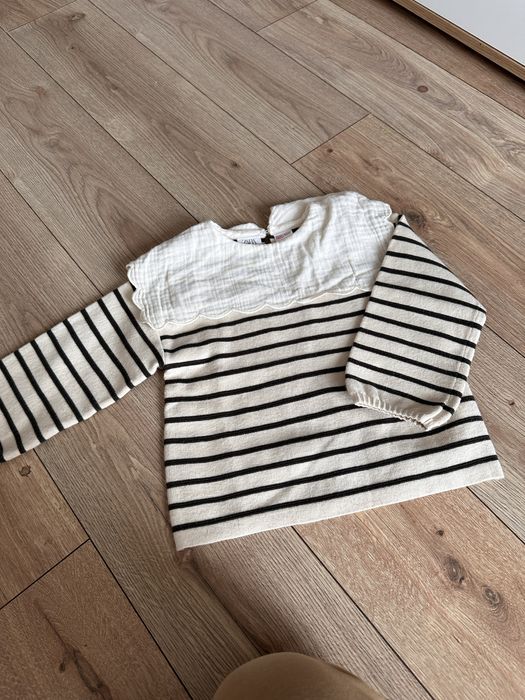 Bluza sweter w paski z kołnierzykiem