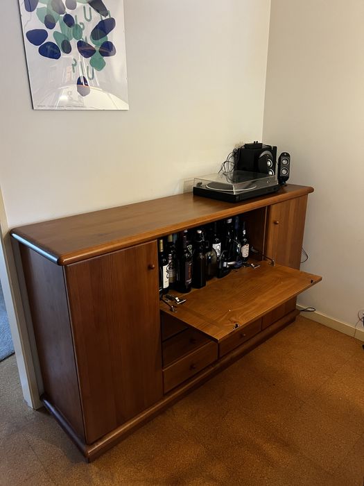 Aparador + móvel de TV em madeira maciça