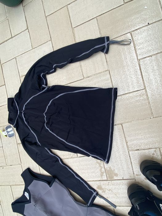 Fato de canoagem e calçado aquatico ( Novo)