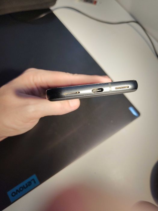 pixel 8a com problemas na motherboard