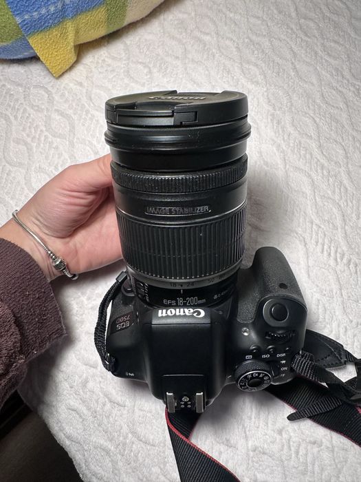 Câmera Canon 750D