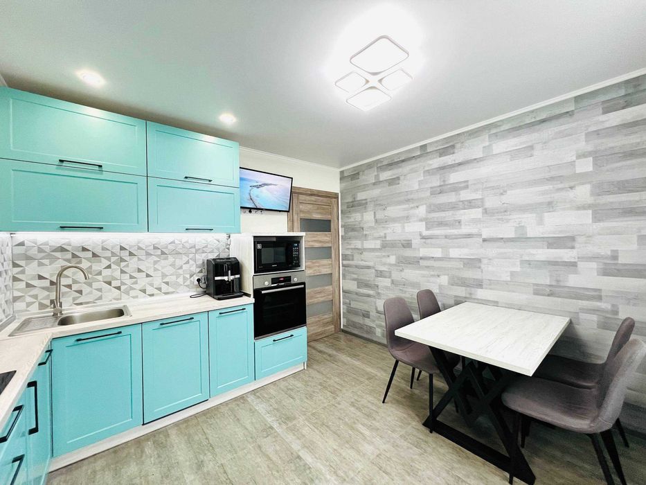 Двокімнатна квартира меблі та техніка 63 м2 ЖК Північний HN