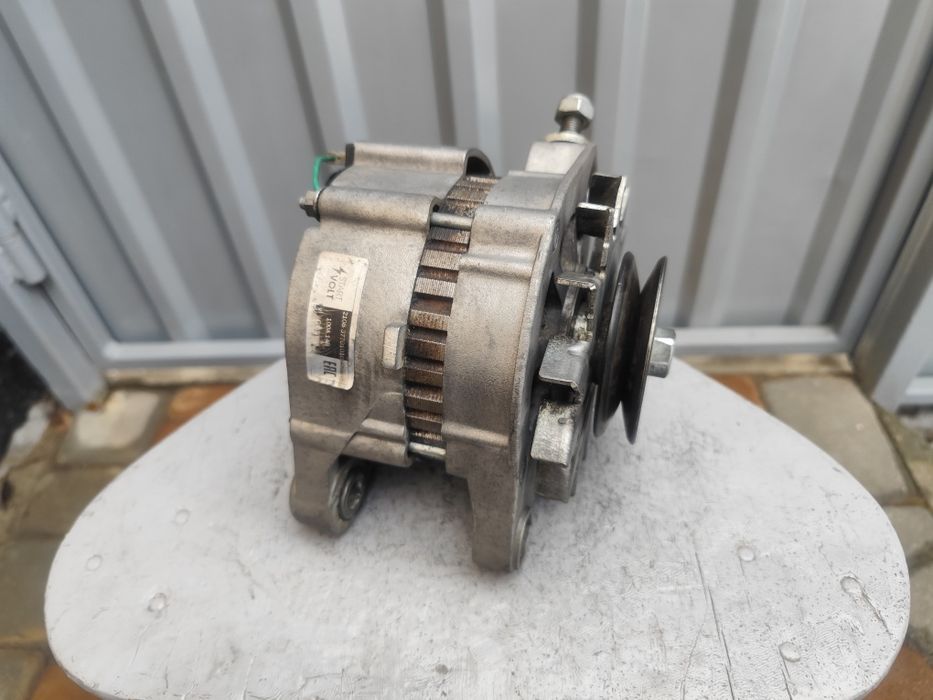 Генератор 100А Ваз 2108,2109,2121,2101-2107 класика,нива,таврія,сенс.