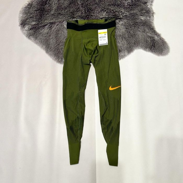 Нові чоловічі лосини термо лосіни Nike Pro Combat С розмір