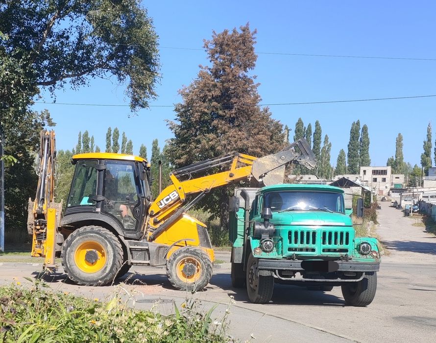 Услуги самосвала ЗИЛ,доставка щебня,доставка песка,вывоз мусора.