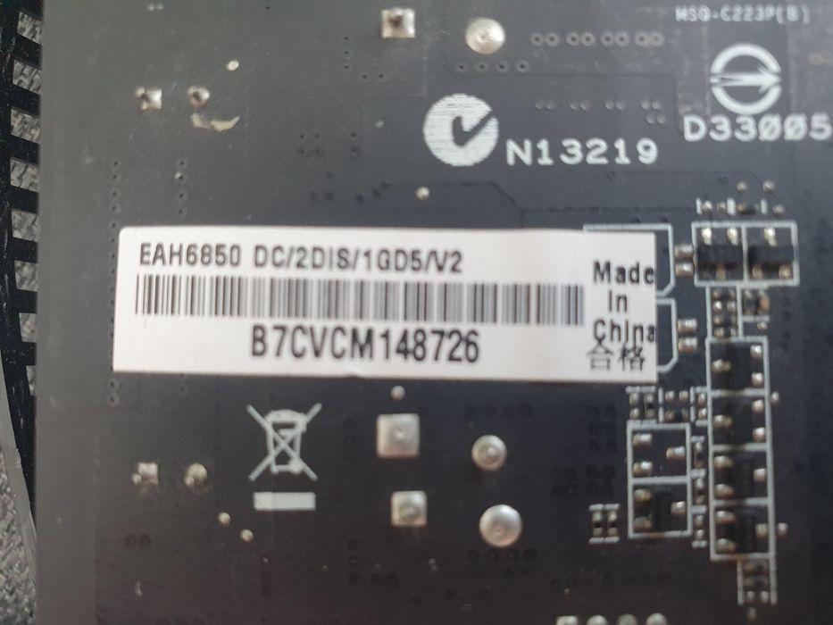 ASUS Radeon HD 6850 Graphics Card64738769583234123