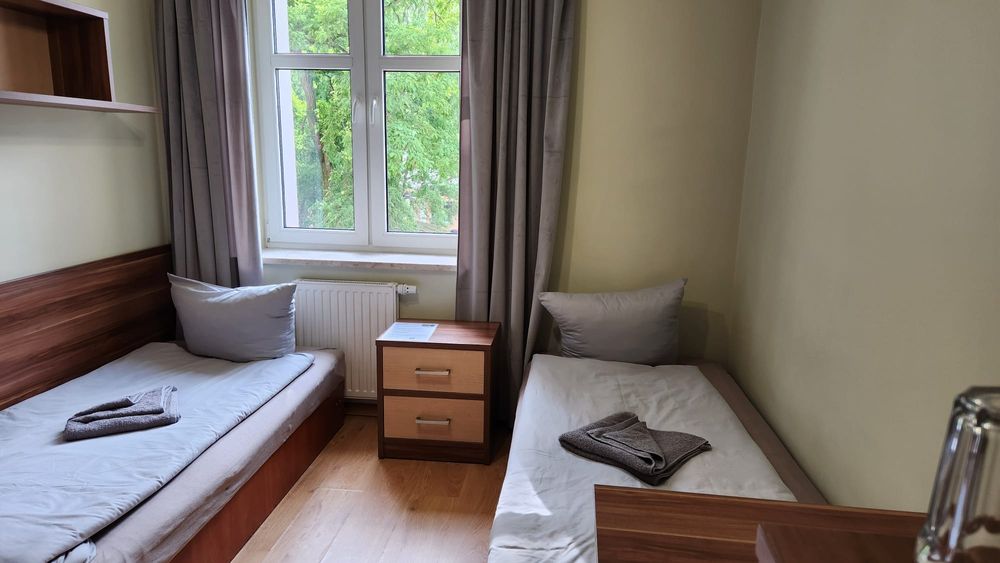 Noclegi tanie pokoje Świnoujście centrum blisko morza Hostel Rentumi