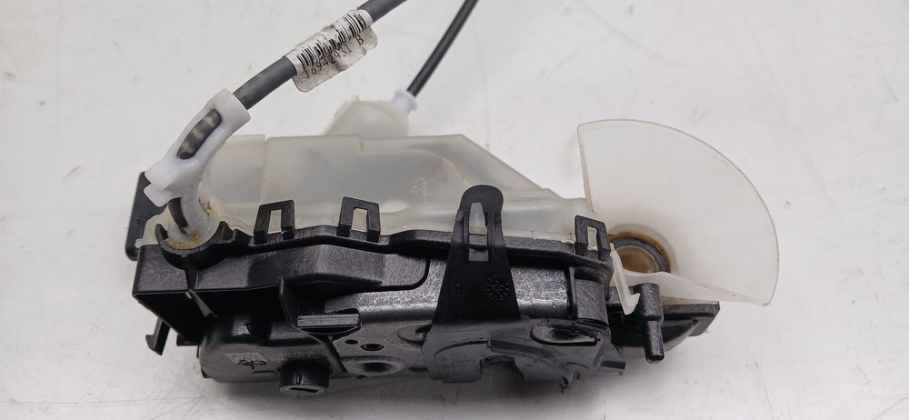 Fechadura / fecho porta frente esquerdo CITROËN C3 III (SX)