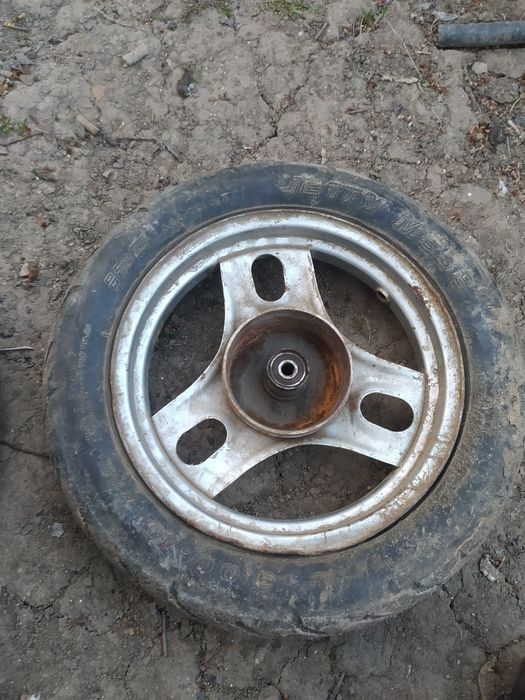 Продам два колеса хонда Дио 34