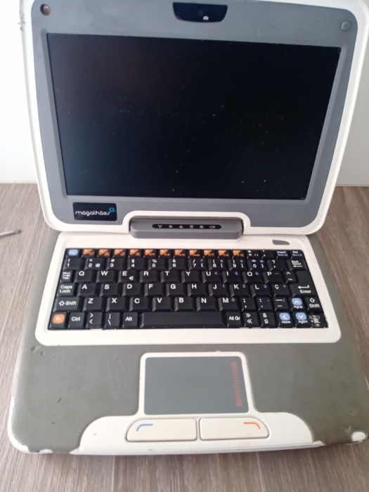 magalhaes portatil a funcionar64741160639105120