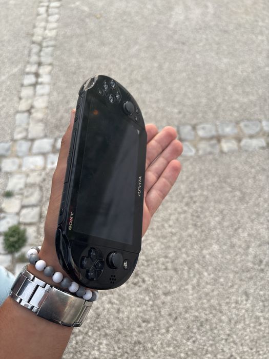 PS Vita Slim como nova