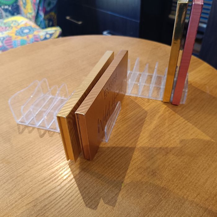 2x segregator, organizer na kosmetyki, paletki cieni