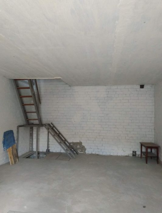 Продаю гараж Дарницький район