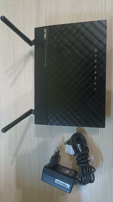 Роутер WI-FI  маршрутизатор   ASUS RT-N12 LX 300 Mbps