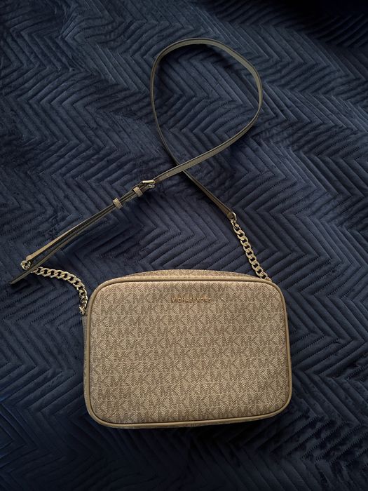 Zlota torebka Michael Kors