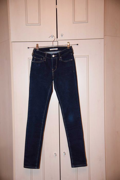 Джинсы женские Levis Skinny 25 р