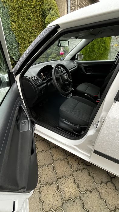 Skoda Fabia Comby 2012 року