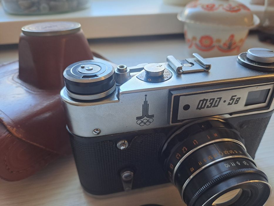 Фотоаппарат фед 5 в.