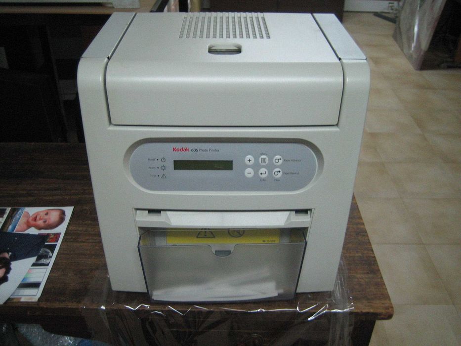 Papel e Impressora Ter Fuji ASK,300, DNP- Kod-Mitsubishi,Baixou