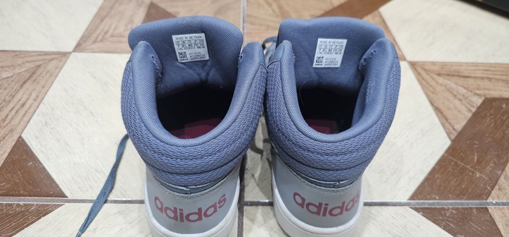 Buty dziecięce używane