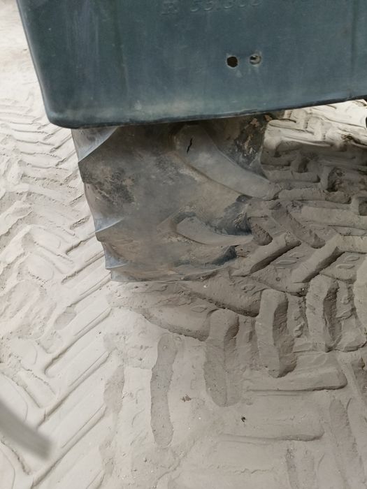 Opony 18,4 R 46  Alliance