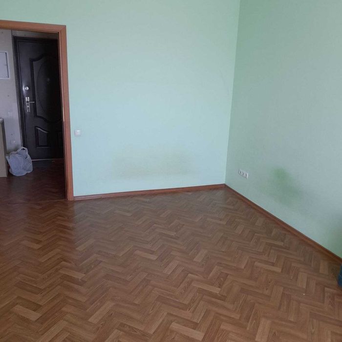 Продається 1 кімнатна. М. Бровари, вул. Грушевського, 7. Без комісії