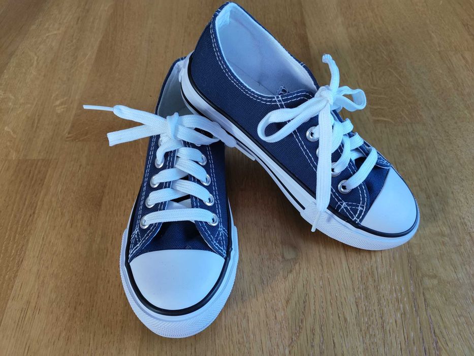 Nowe trampki Firefly rozmiar 30
