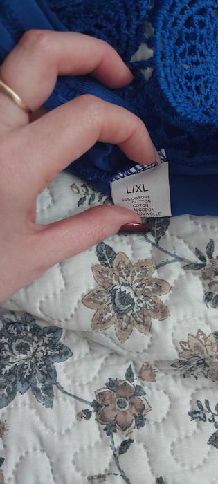 Bluzka koszulka koronkowa L / XL