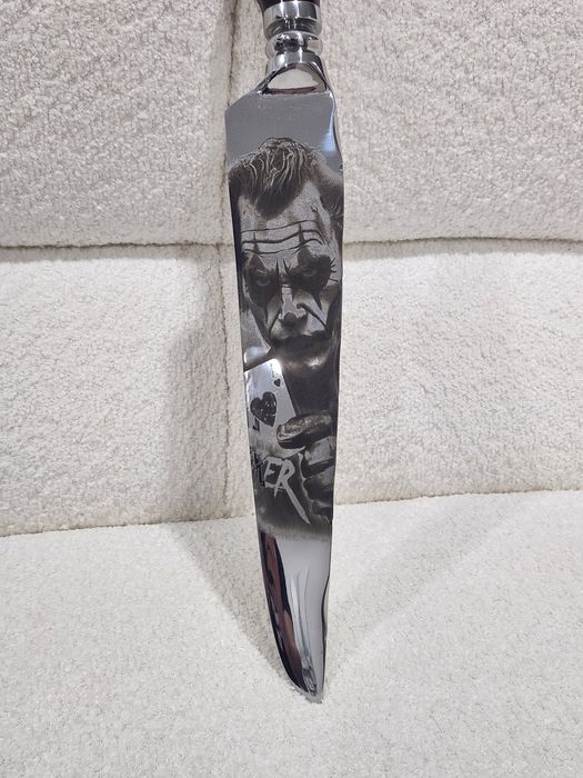 Faca forjada em aço inox