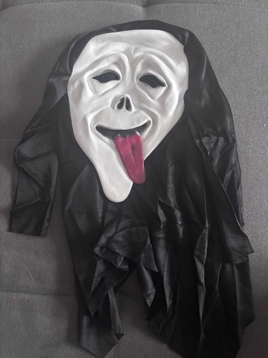 Máscara Ghostface nova