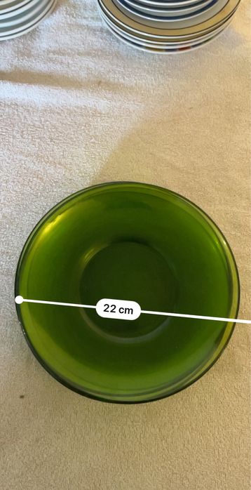 4 pratos verde transparente