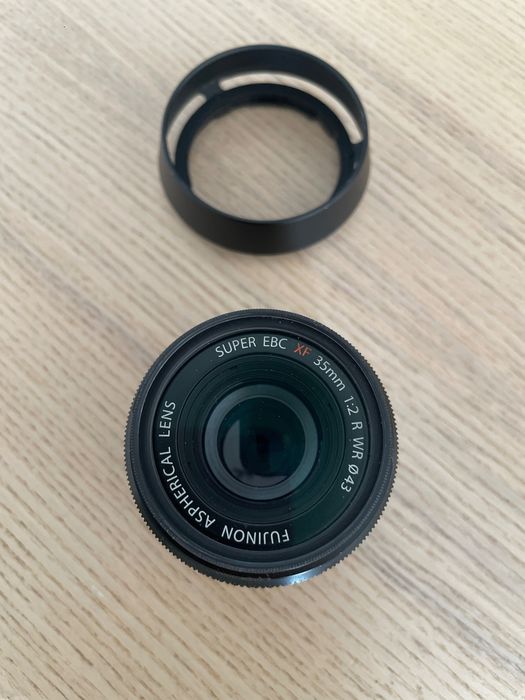 Fuji 35mm F2 x-mount Com extras