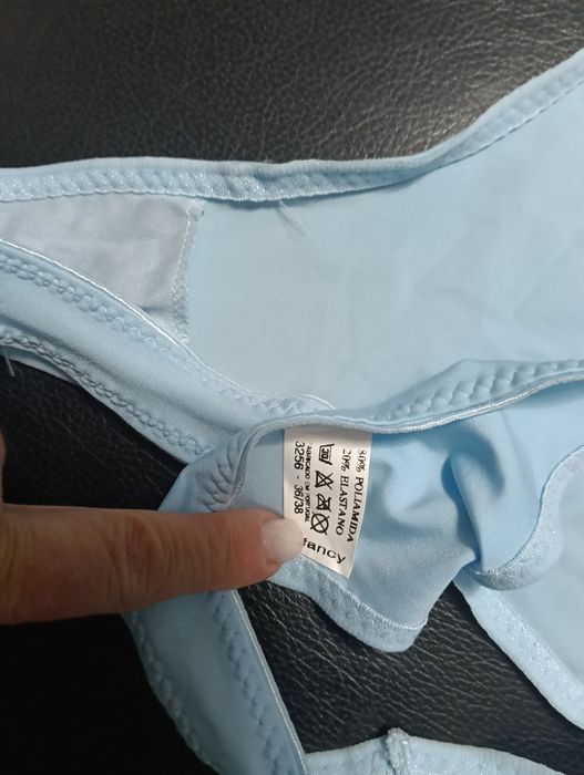 3 cuecas fio dental em azul bébé. 
Novas