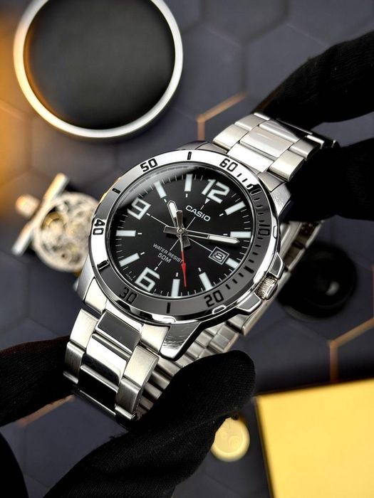 Оригінал! Чоловічий годинник Casio MTP-VD01D-1B