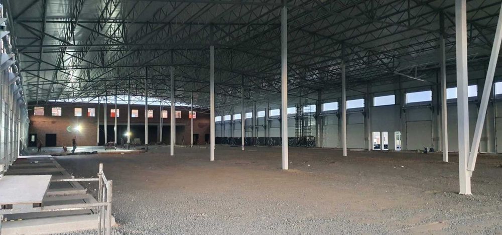 Ангар из сэндвич панелей Склад СТО Ангар утепленный от 5500 грн/м2