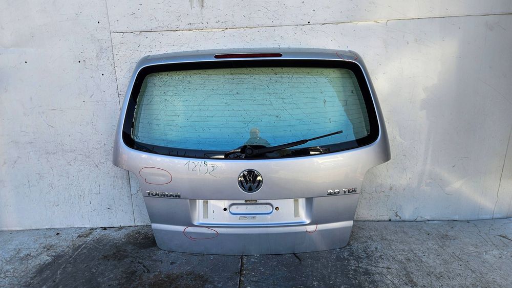 vw touran i tył klapa bagażnika