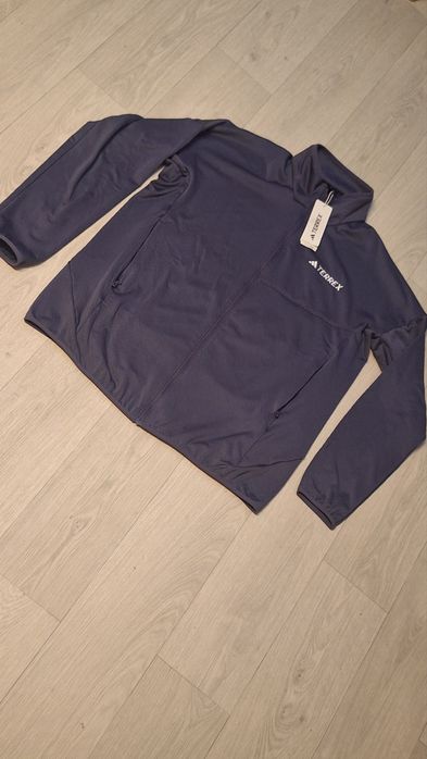 Кофта Adidas Terrex розмір XL, JM0114: 3 100 грн. - Спортивные