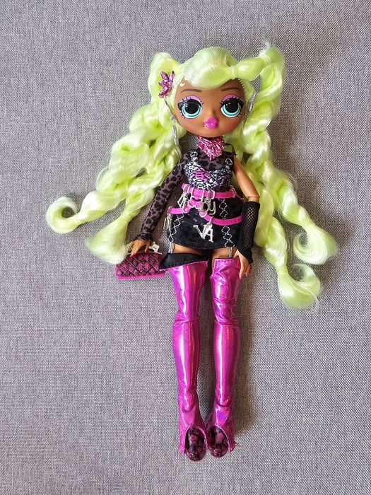 Лялька ЛОЛ ОМГ.  LOL.